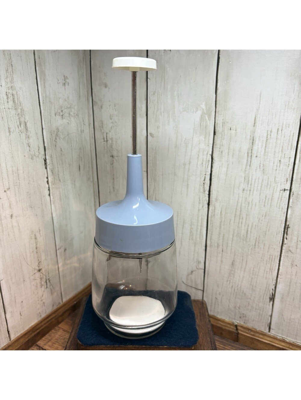 Vintage Gemco Glass Food N Nut Chopper Blue Lid Stainless Steel Blade USA Made